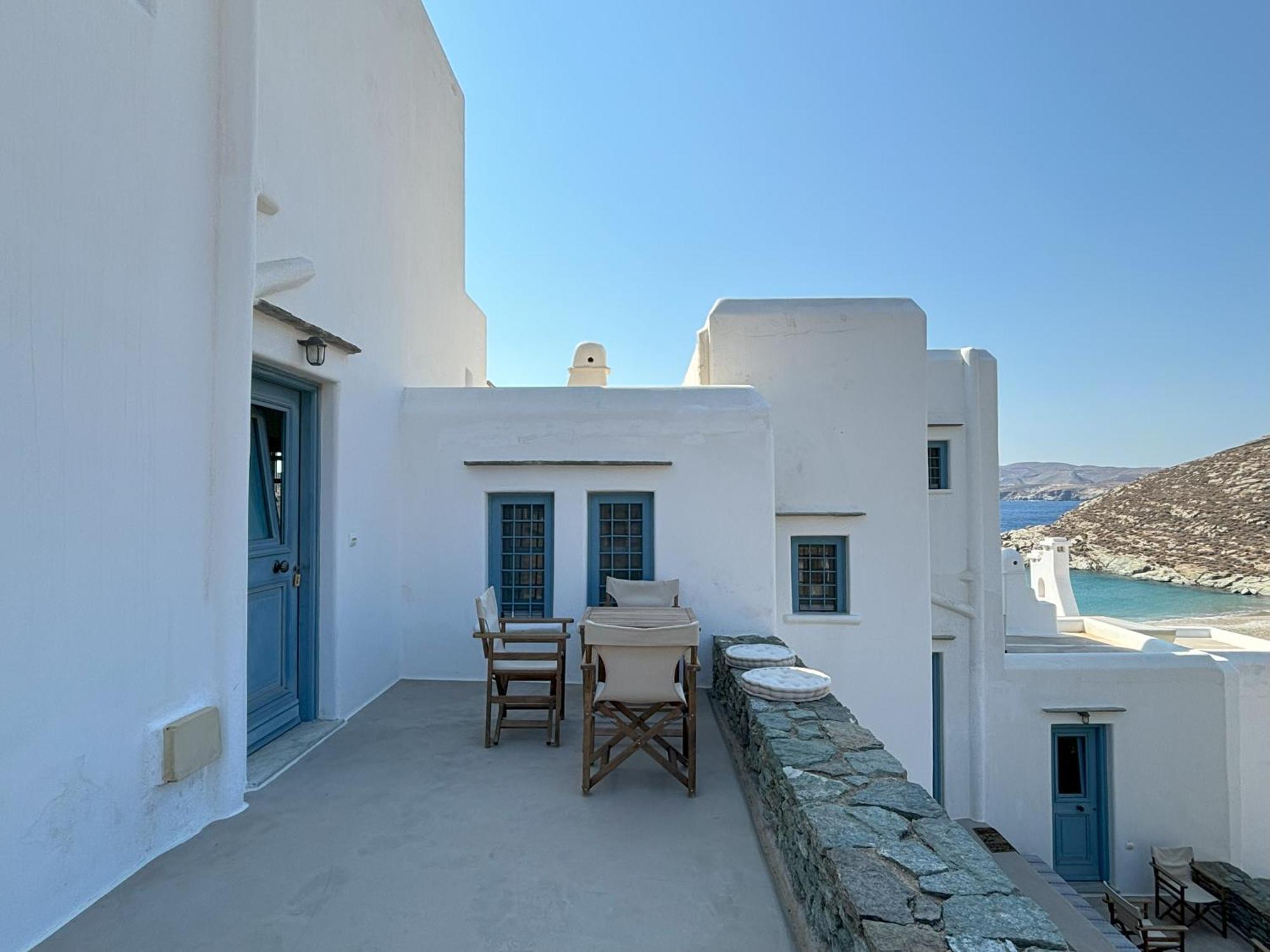 Almyra Yellow Villa Kíthnos Exteriör bild